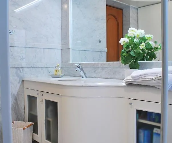 Bed & Breakfast Attico 203