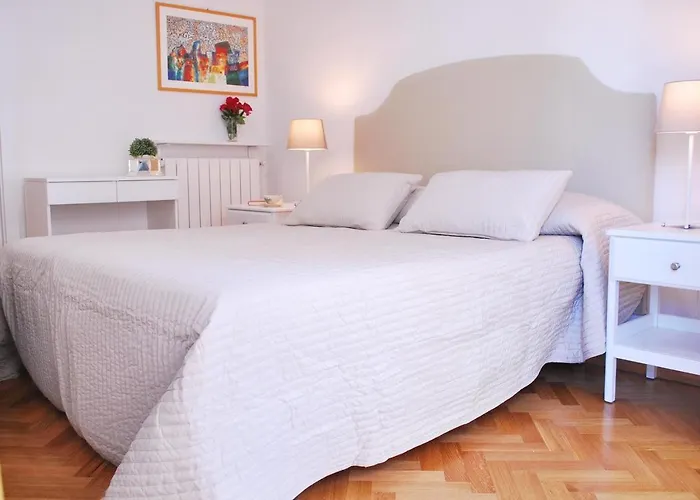 Bed & Breakfast Attico 203