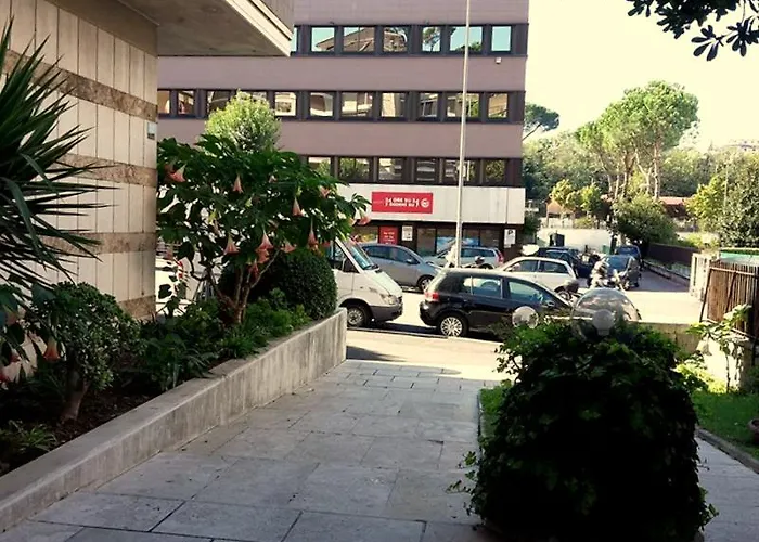 Bed & Breakfast Attico 203 *